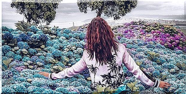 Woman in the sea of ​​flowers